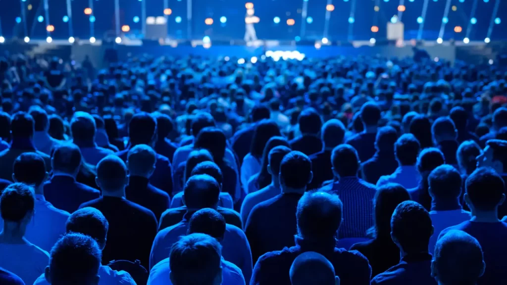 How to Build An Audience (10 Effective Tips) How to Build An Audience (10 Effective Tips)